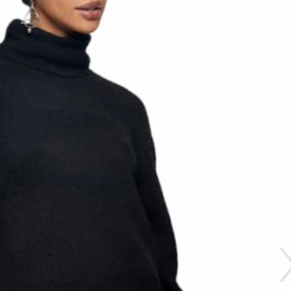 TopShop Crop Sweater - Picture 2 of 10